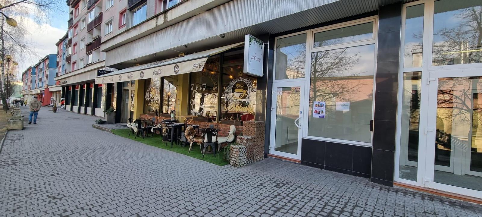 NA PRENÁJOM: OBCHODNÉ PRIESTORY - NÁMESTIE SV. EGÍDIA POPRAD