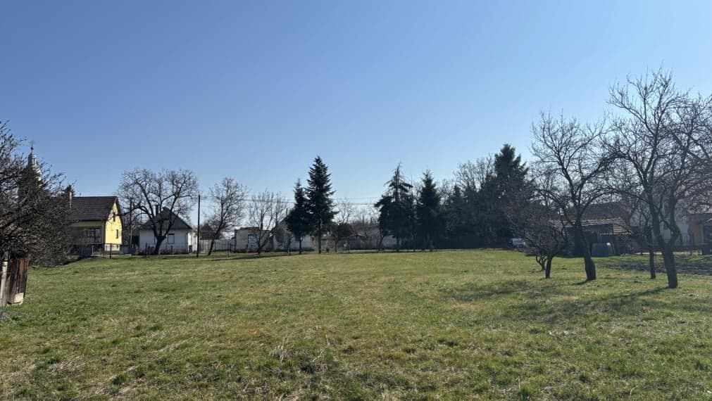 ID-3670 Lukratívne pozemky na výstavbu - HORŇA