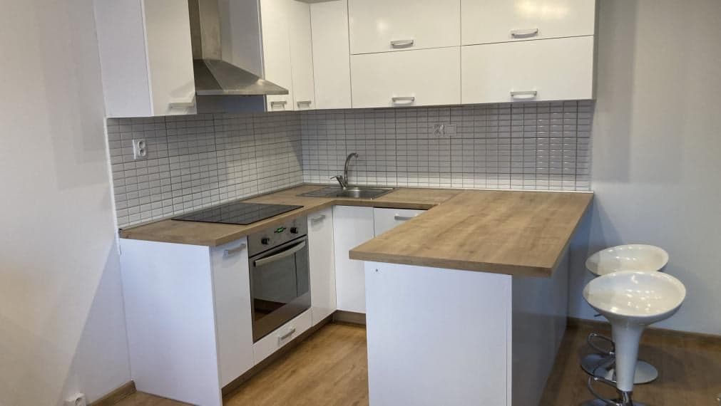 2 izb.byt, 53m2, rekonštr. a zariadený, Jazmínova ul, Terasa