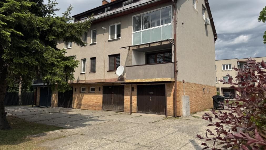 ID-4006 Na predaj 2,5-izbový byt s garážou – SOBRANCE Tibavská ul.