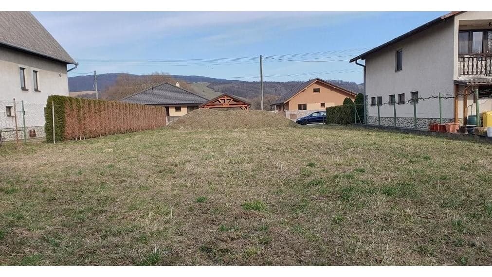 ID-4072 SUPER PONUKA Na predaj pozemok Čierne nad Topľou