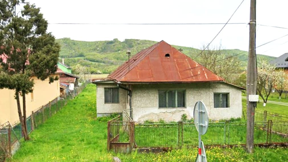 ID-4151 Pôvodný rodinný dom na krásnom pozemku - Breznica