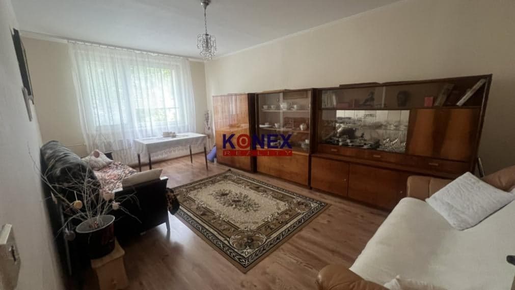 NA PREDAJ –  3 Izbový byt Veľké Kapušany