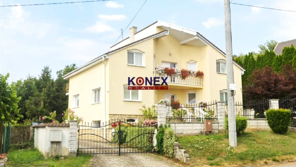 ID-2625 Lukratívny rodinný dom v Kráľovskom Chlmci NA PREDAJ