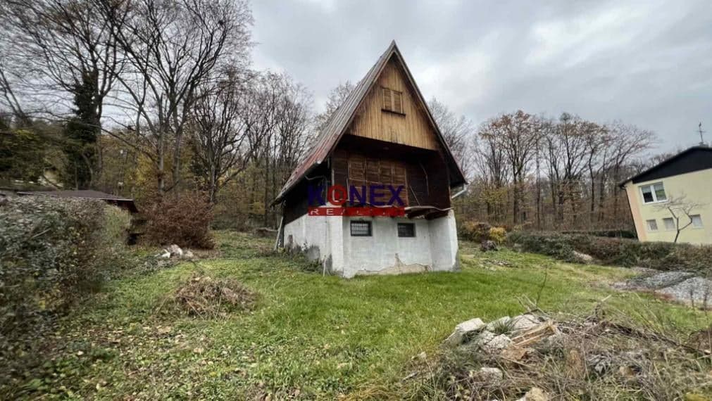 ID-4300 Rekreačná chatka na Kamenci - NA PREDAJ