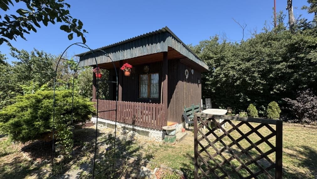 ID-4346 NOVINKA Rekreačná záhradka s chatkou – MICHALOVCE
