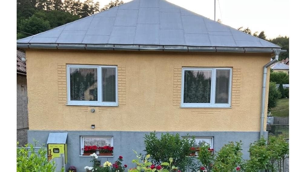 ID-3932 Na predaj rodinný dom v Snine – Jesenského ul.