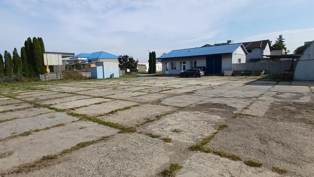 ID-4453 Prenájom spevnenej panelovej plochy – až 1 394 m²