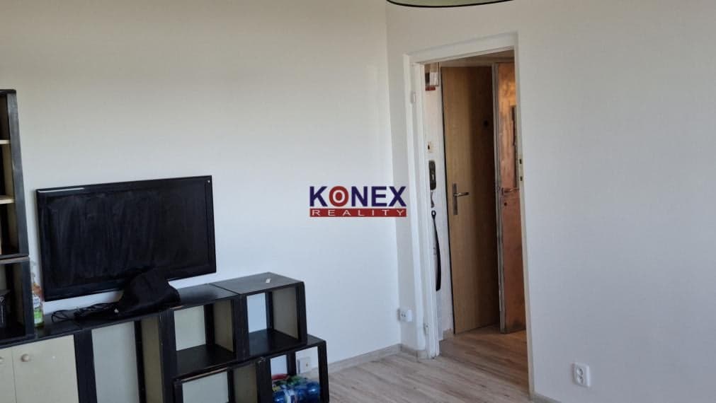 ID-4508 NA PREDAJ Pôvodný 1-izbový byt s balkónom MICHALOVCE