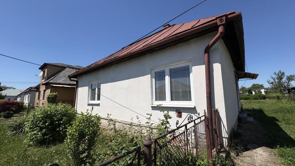 ID-4155 NOVINKA – Rodinný dom na predaj v Sobranciach