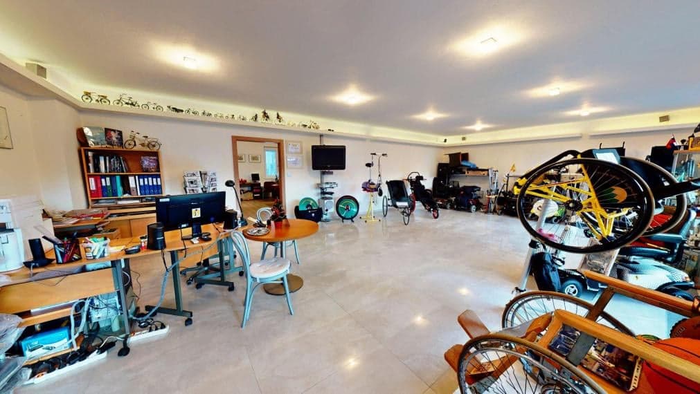 OBCHODNÝ PRIESTOR S KANCELÁRIOU, 98,60 m², ŽILINA – ŠAŠVÁRKA – fotka 2