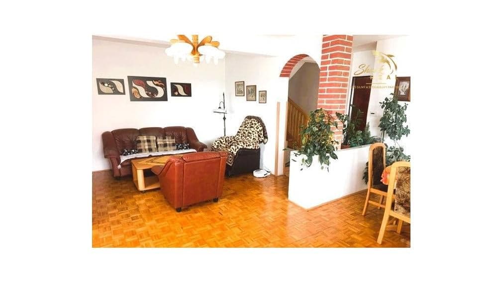 Na predaj 4 izbový slnečný rodinný dom – fotka 2