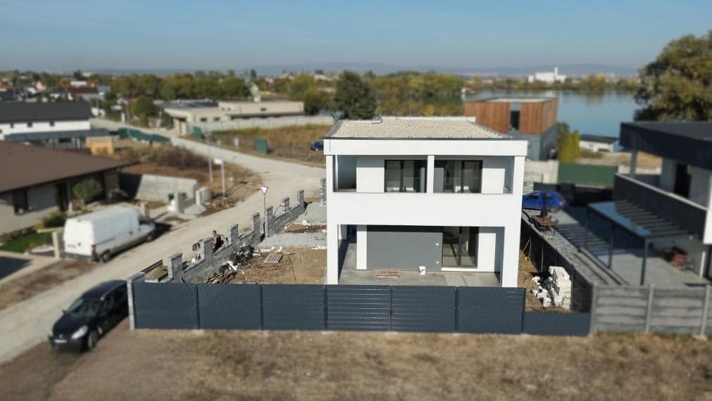 Moderný Rodinný SMARTHOME - ČAŇA