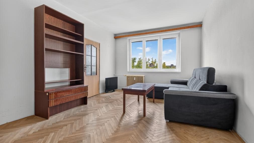 2,5-IZBOVÝ BYT S LOGGIOU NA ŠTRKOVCI | SOLIVARSKÁ ULICA | 61,5 m² – fotka 2
